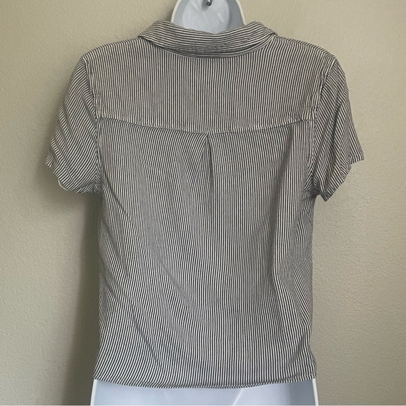 Aeropostale Tie-Front Button-Up Shirt - Blue & White Pinstripe Short SleeveTop - Picture 5 of 8